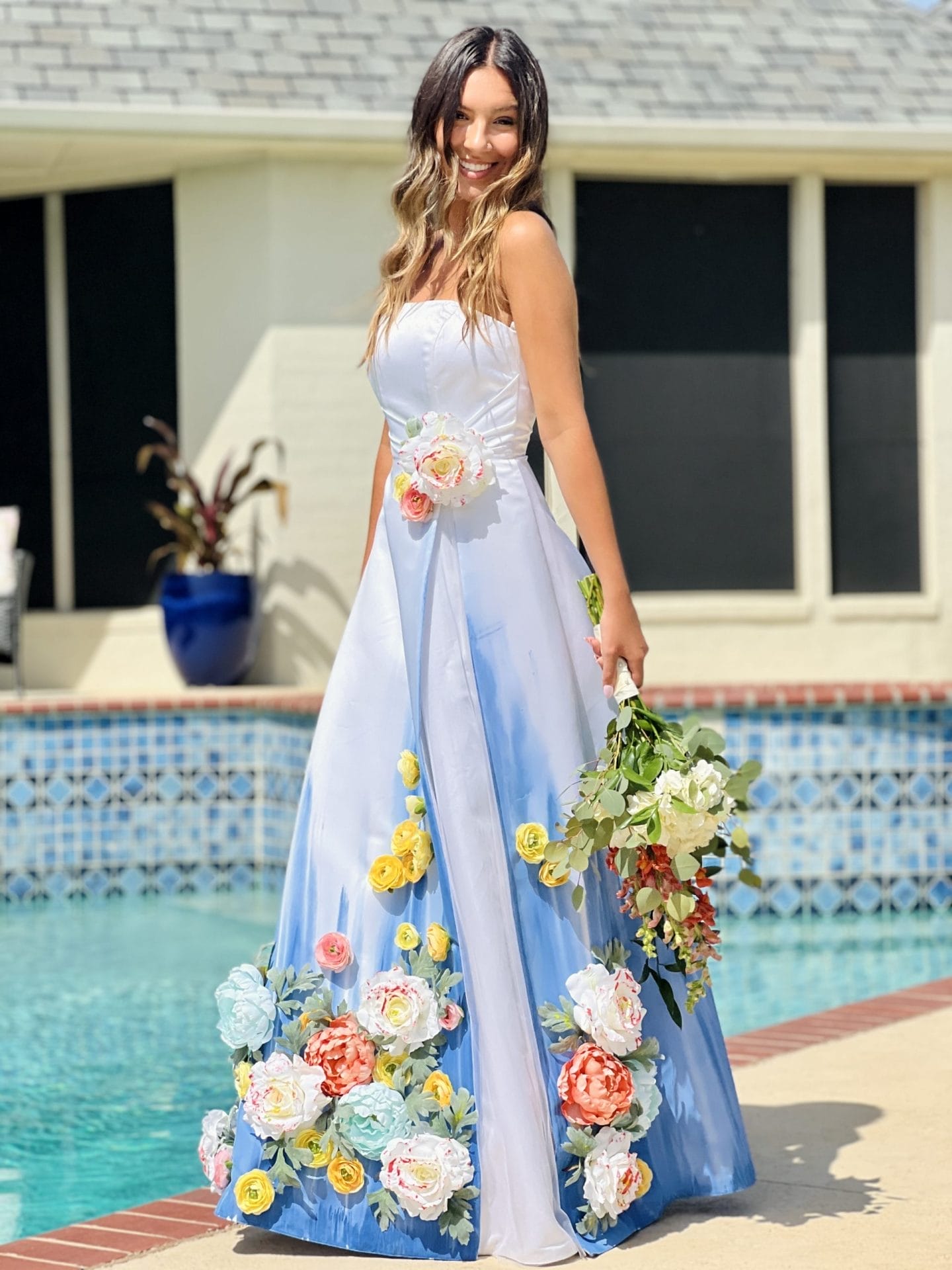 Floral Applique V-neck Bodice A-line Wedding Dress | Kleinfeld Bridal